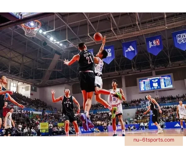 篮球狂热：全方位直播，实时报道赛事精彩！